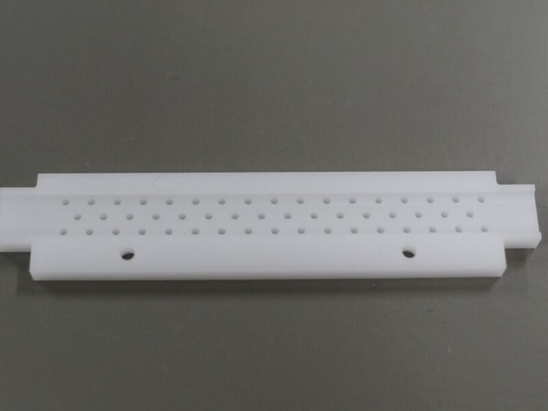 超高分子量ポリエチレン（UHMW-PE）の切削加工を依頼する前に知っておいていただきたい設計時のポイント